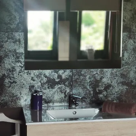 לינה וארוחת בוקר Aquavert